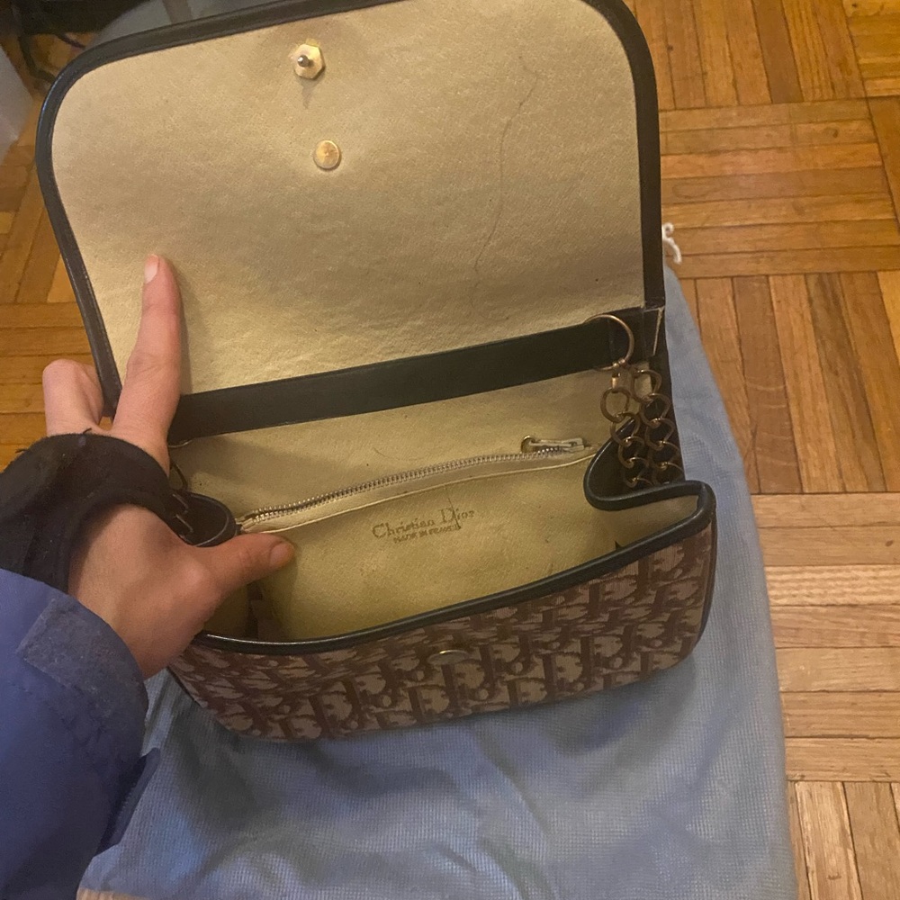 Christian Dior Vintage 23years old luxury shoulder bag. - Picture 7 of 11